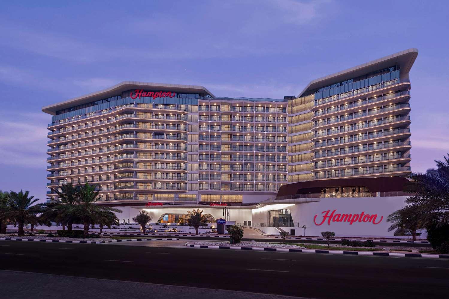 Hampton By Hilton Marjan Island — 2