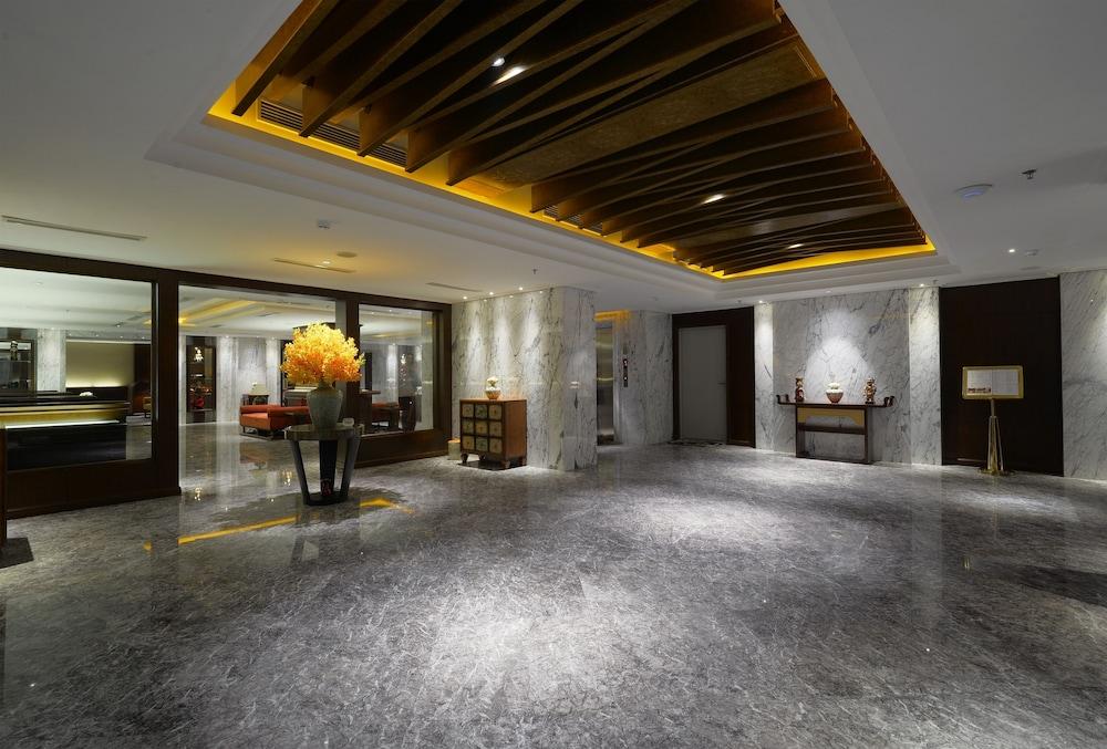 Le Jardin Hotel Haute Couture — 8