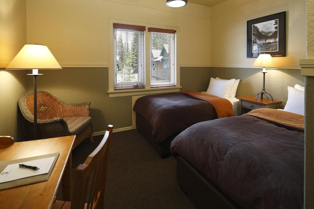 DEER LODGE — 9