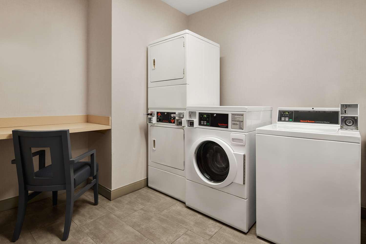 Hilton Garden Inn Las Vegas/Henderson — 2