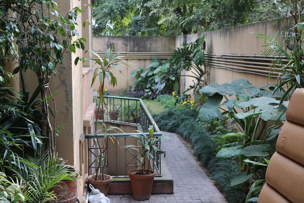 Comfort Residency 986855 — 8