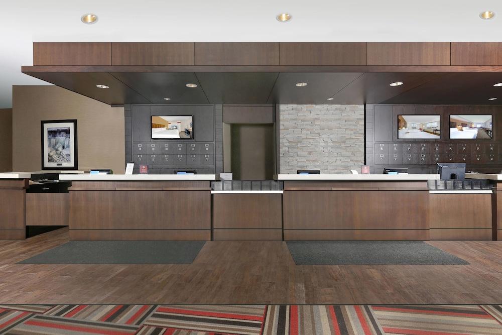 Wyndham Fallsview Hotel — 7