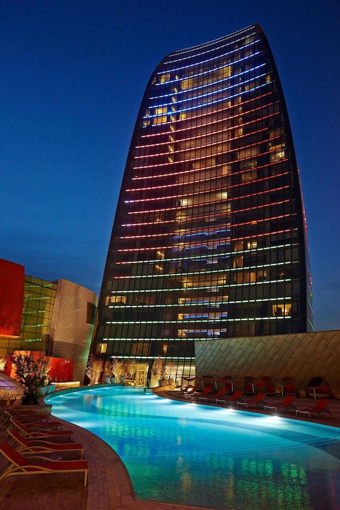 Fairmont Baku Flame Towers 1051928 — 6
