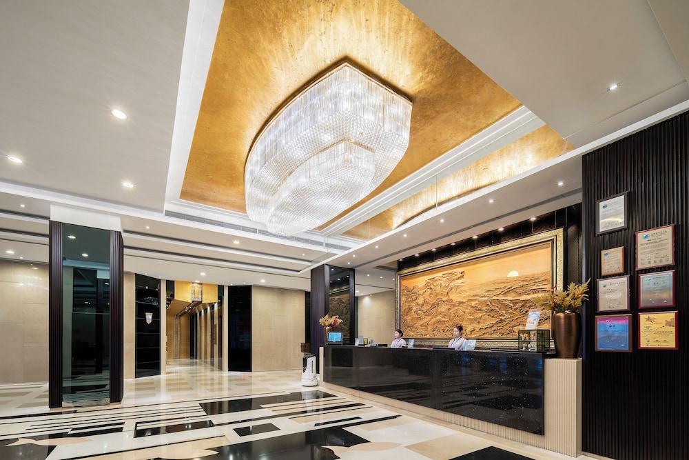 Emperor Macau — 3