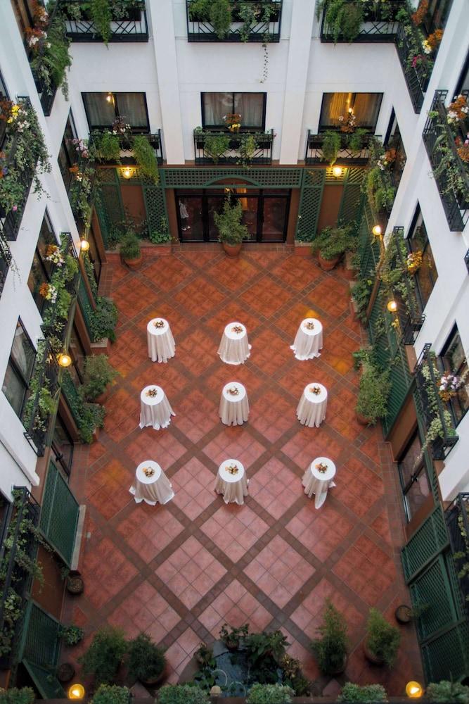Sarova Stanley — 2