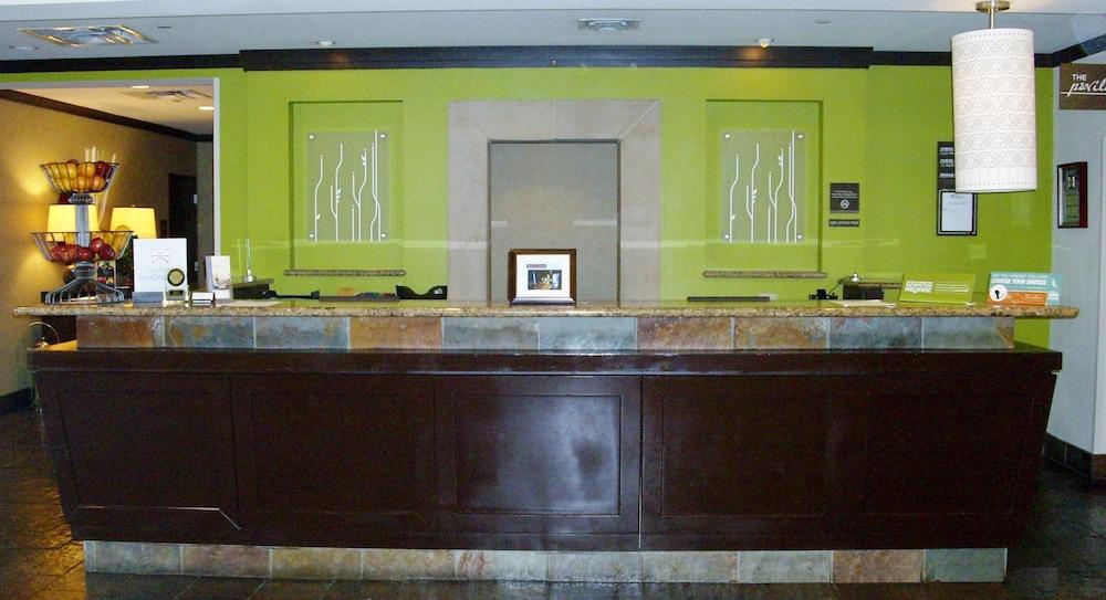 Hilton Garden Inn El Paso University — 7