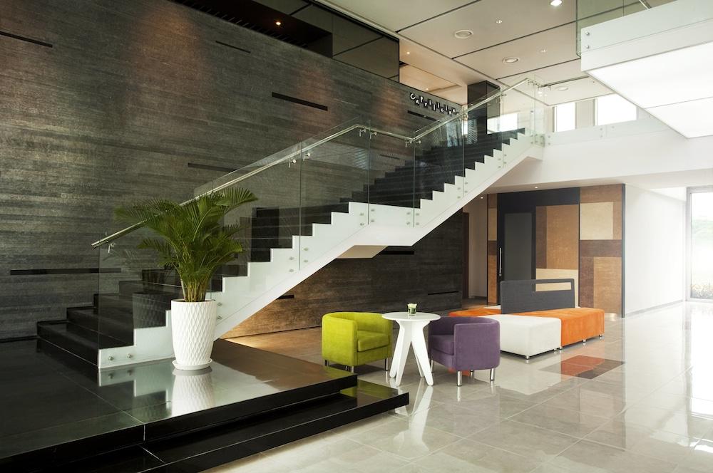 Novotel Living Saigon South — 3
