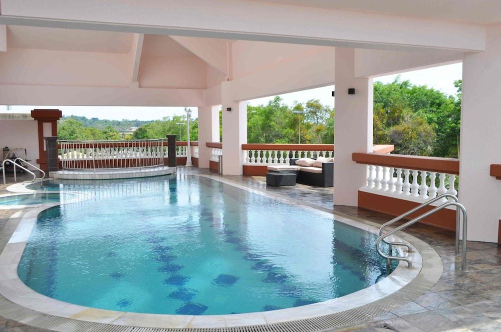 Mulia Hotel Brunei 94990 — 5