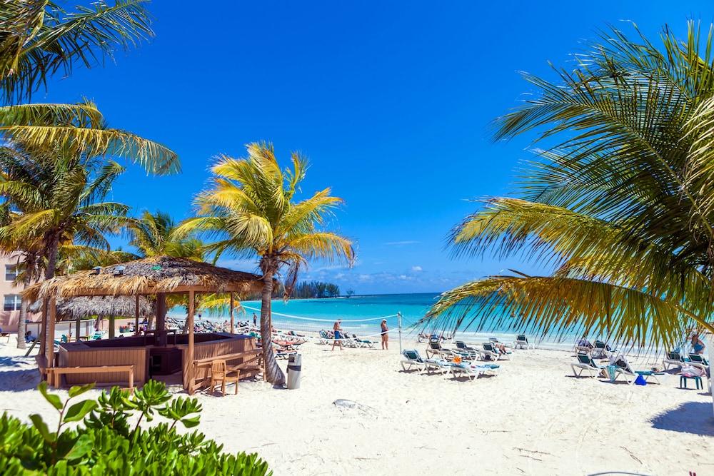 Island Seas Resort — 7