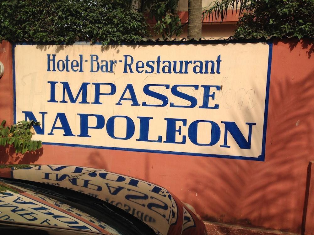 Impasse Napoleon — 2