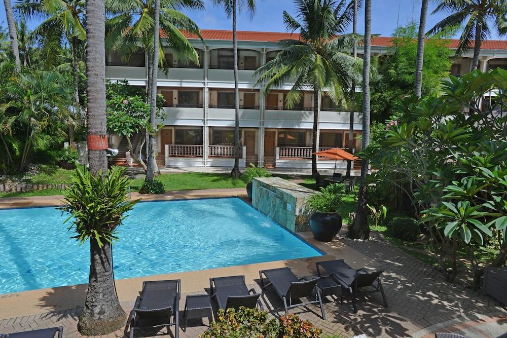 Costabella Tropical Beach Hotel — 5