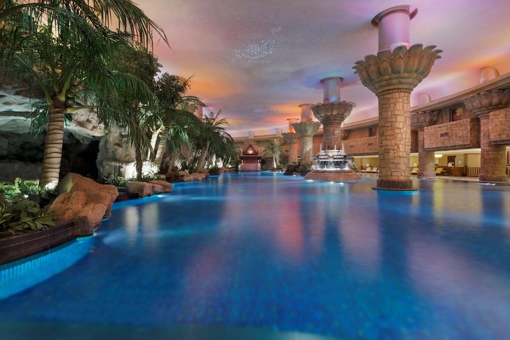Grand Hyatt Beijing Hotel — 1