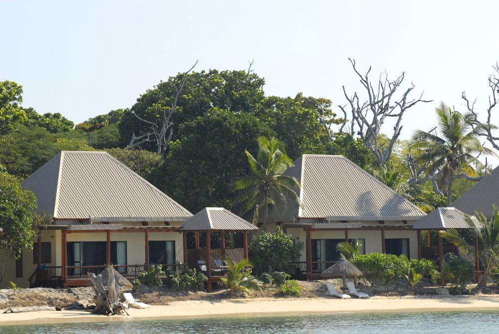 Mana Island Resort — 10