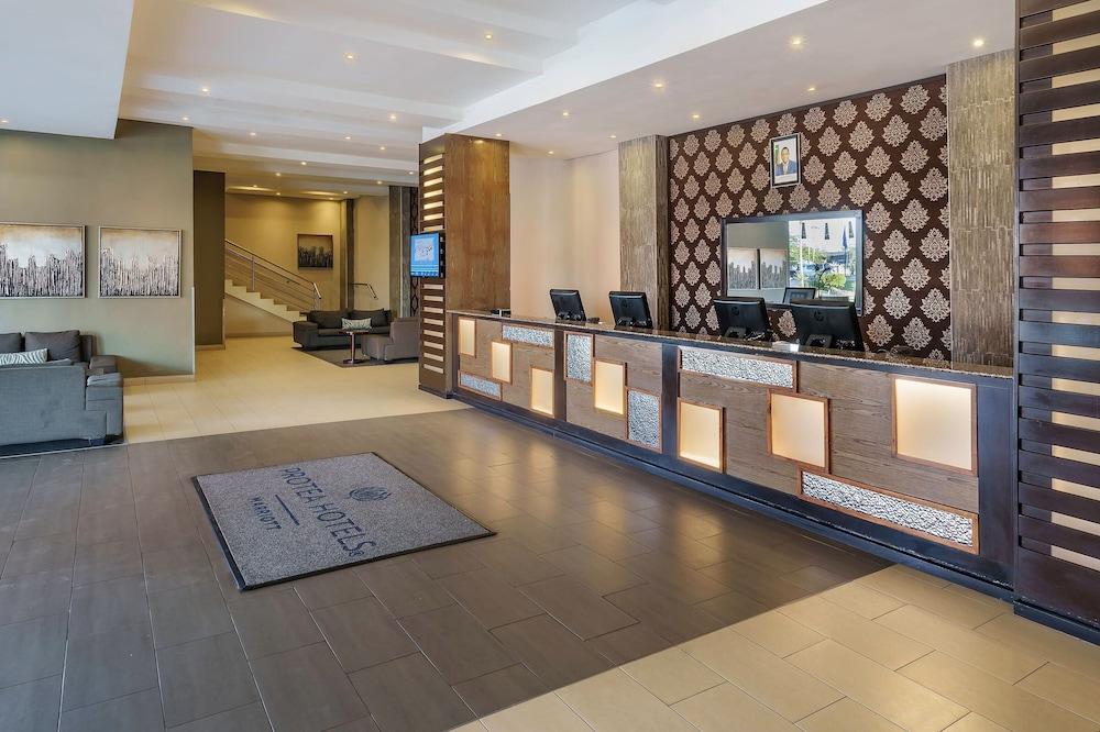Protea Hotel Lusaka Tower — 10