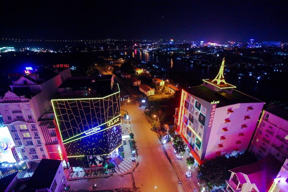 Holiday One Hotel — 2