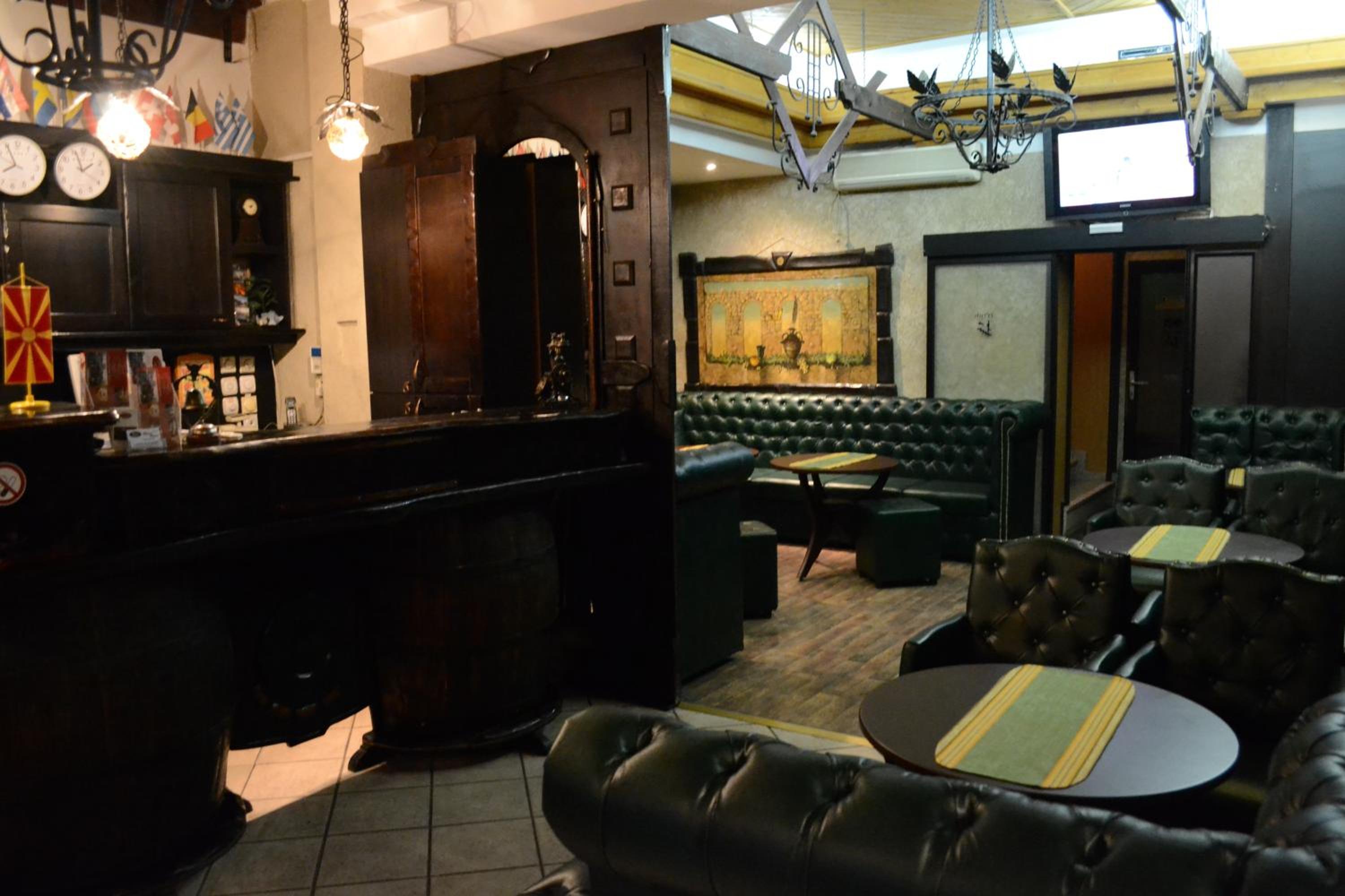 Hotel Tomce Sofka 1058998 — 8