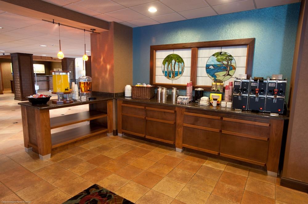 Holiday Inn Hotel & Suites Council Bluffs-I-29 — 6