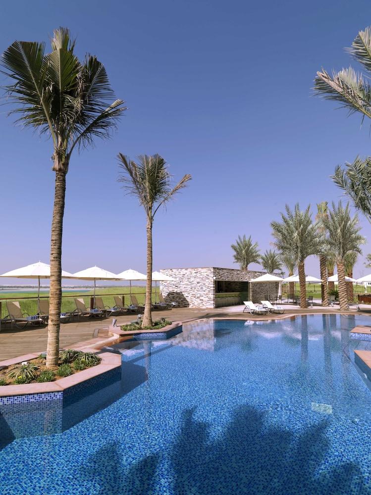 Yas Plaza Bay by IHG — 7