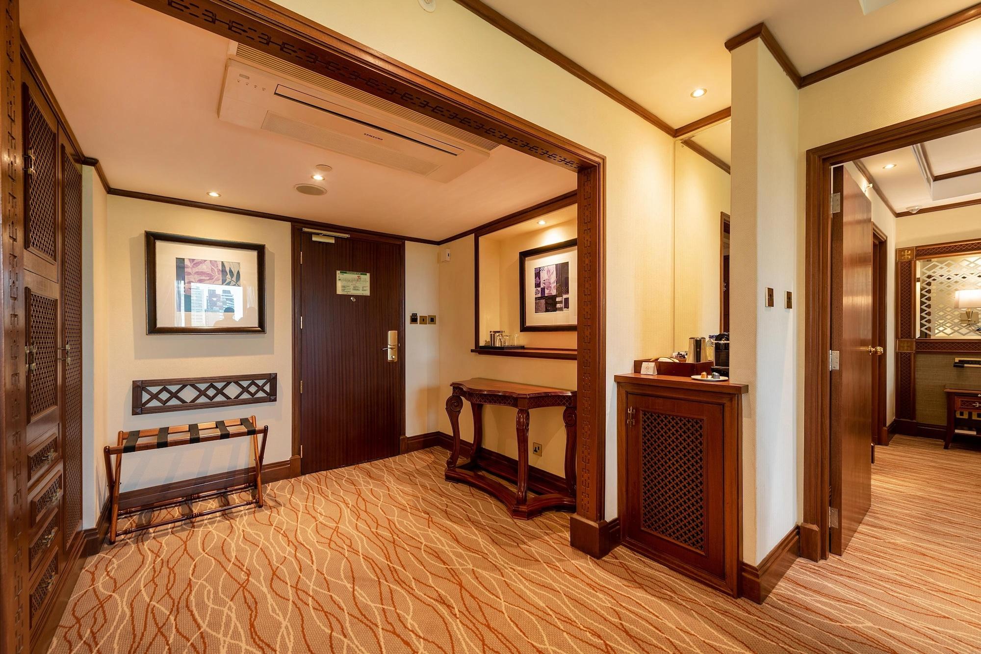 Nairobi Serena Hotel — 7