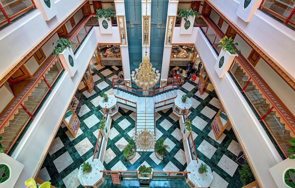 CROWNE PLAZA RESORT SALALAH — 8