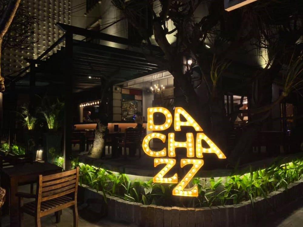 Chu Hotel — 1