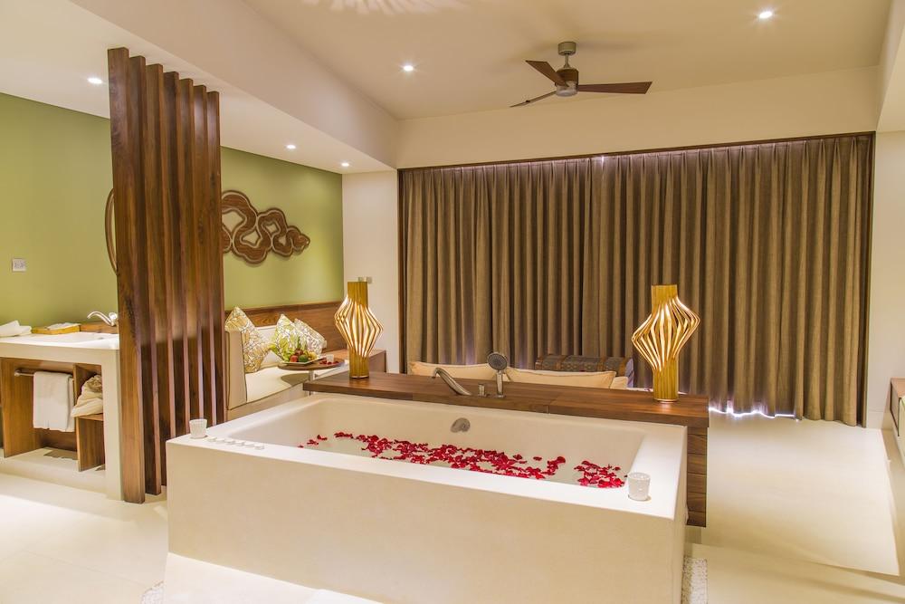 THE SHELLS RESORT AND SPA PHU QUOC — 7