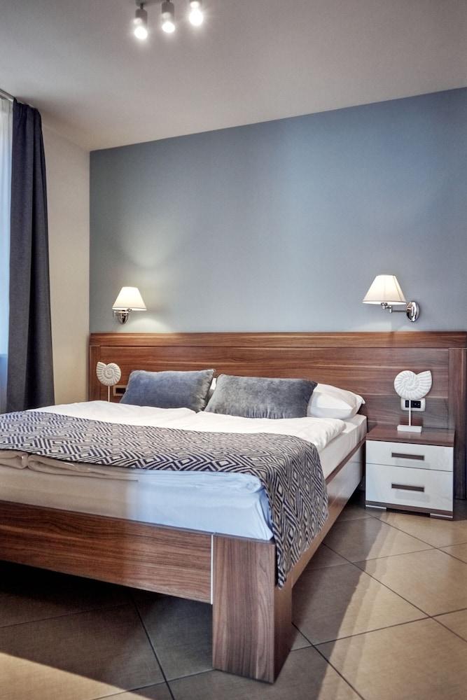 Apartments Vila Piranesi 1144008 — 6