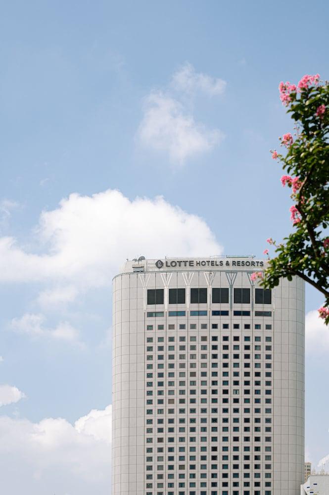 Lotte Hotel World — 7