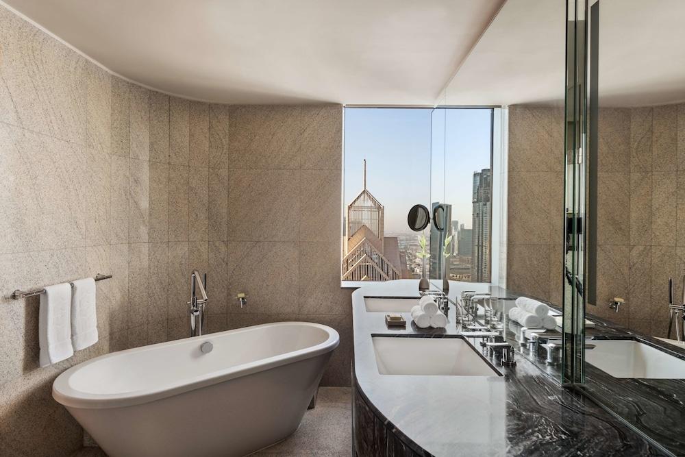 Shangri-La Dubai — 8