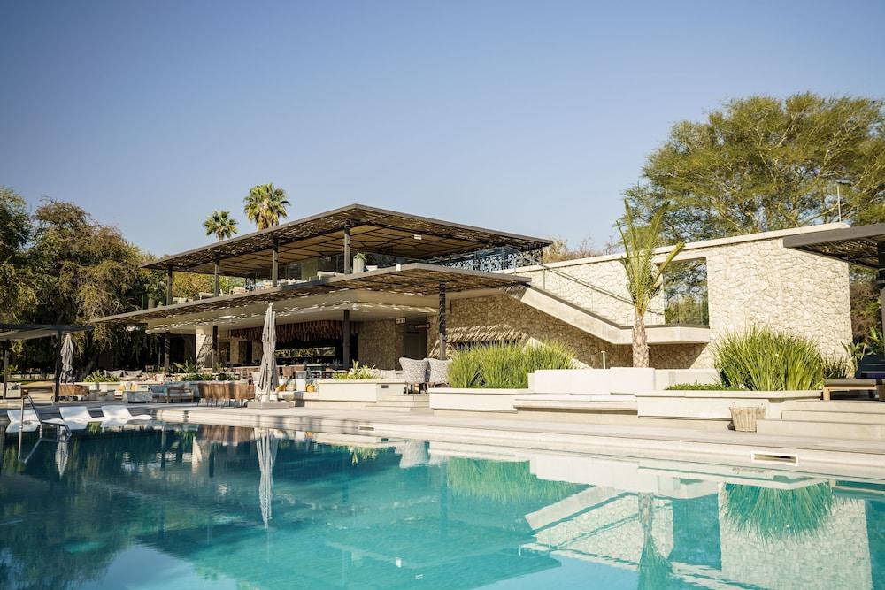Mokuti Etosha Lodge 1112028 — 6