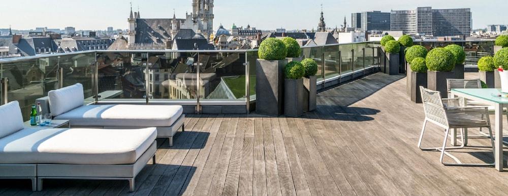 Warwick Grand Place Brussels — 4