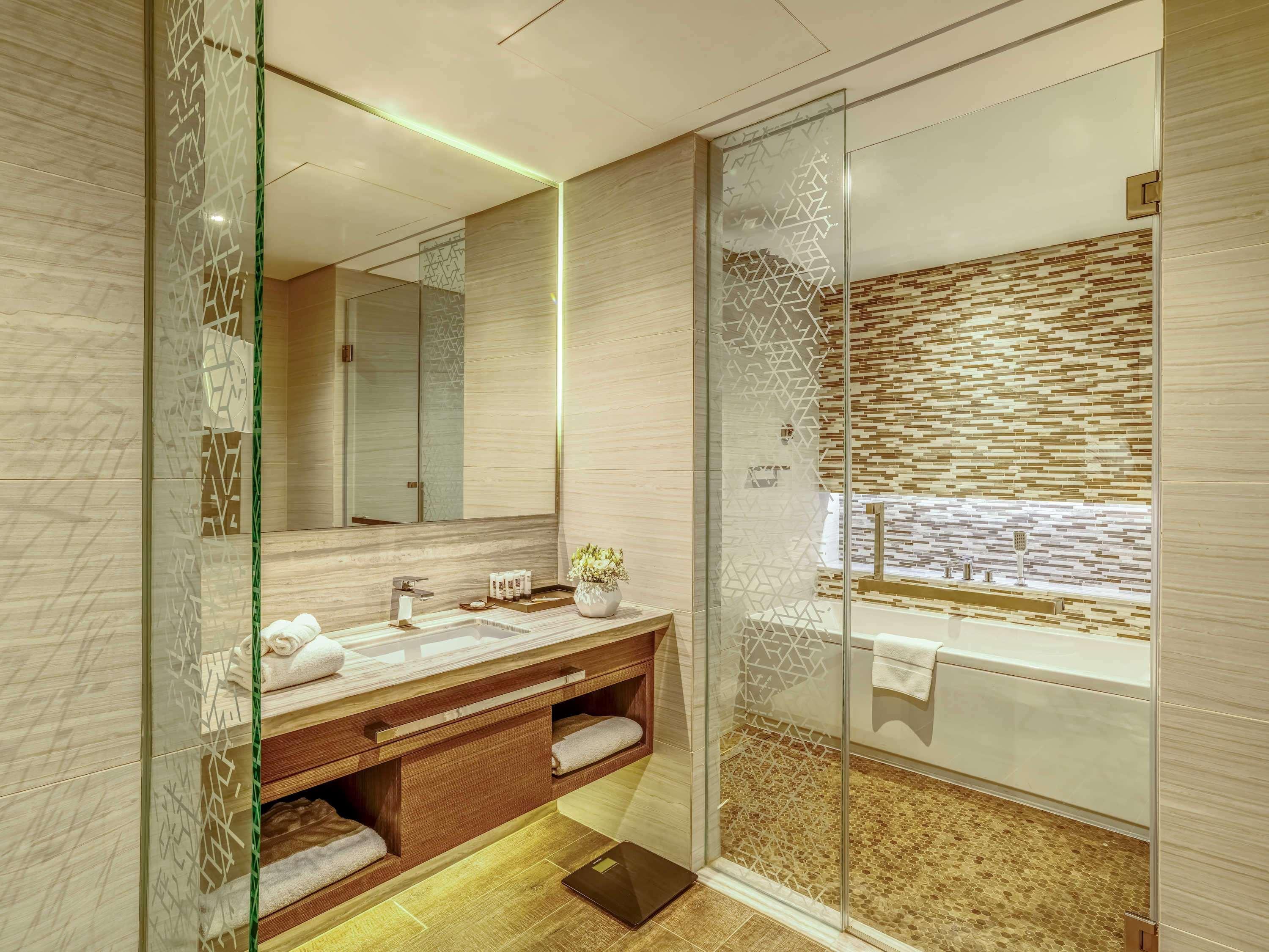 Pullman Hotel Sharjah — 8
