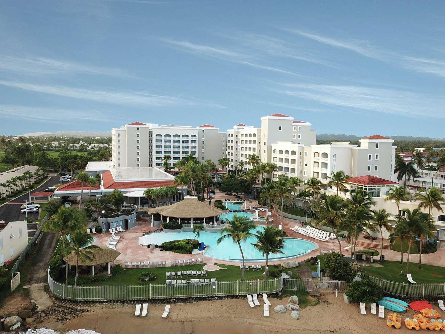 Embassy Suites By Hilton Dorado Del Mar Beach Resort — 4