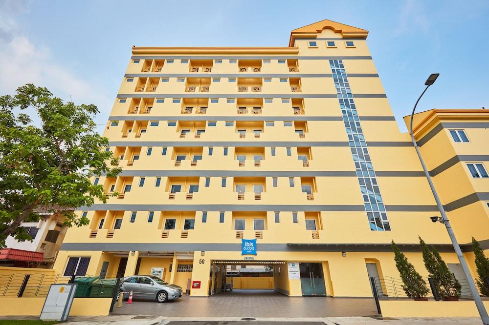 ibis budget Singapore Crystal