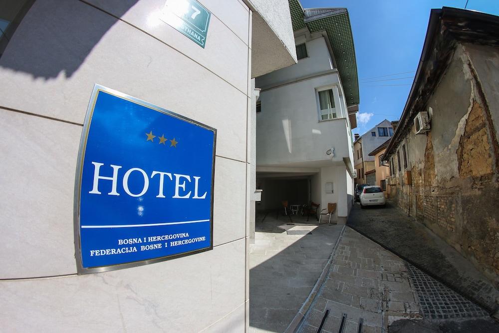 Hayat Hotel — 4