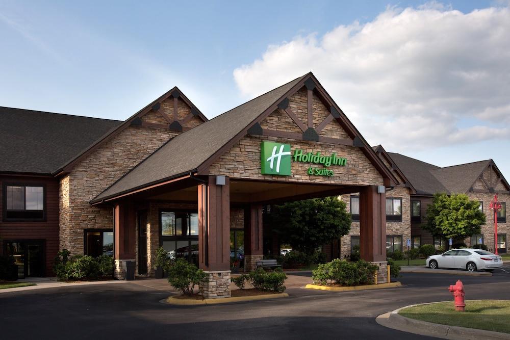 HOLIDAY INN HOTEL AND SUITES ST. PAUL NE - LAKE ELMO — 5