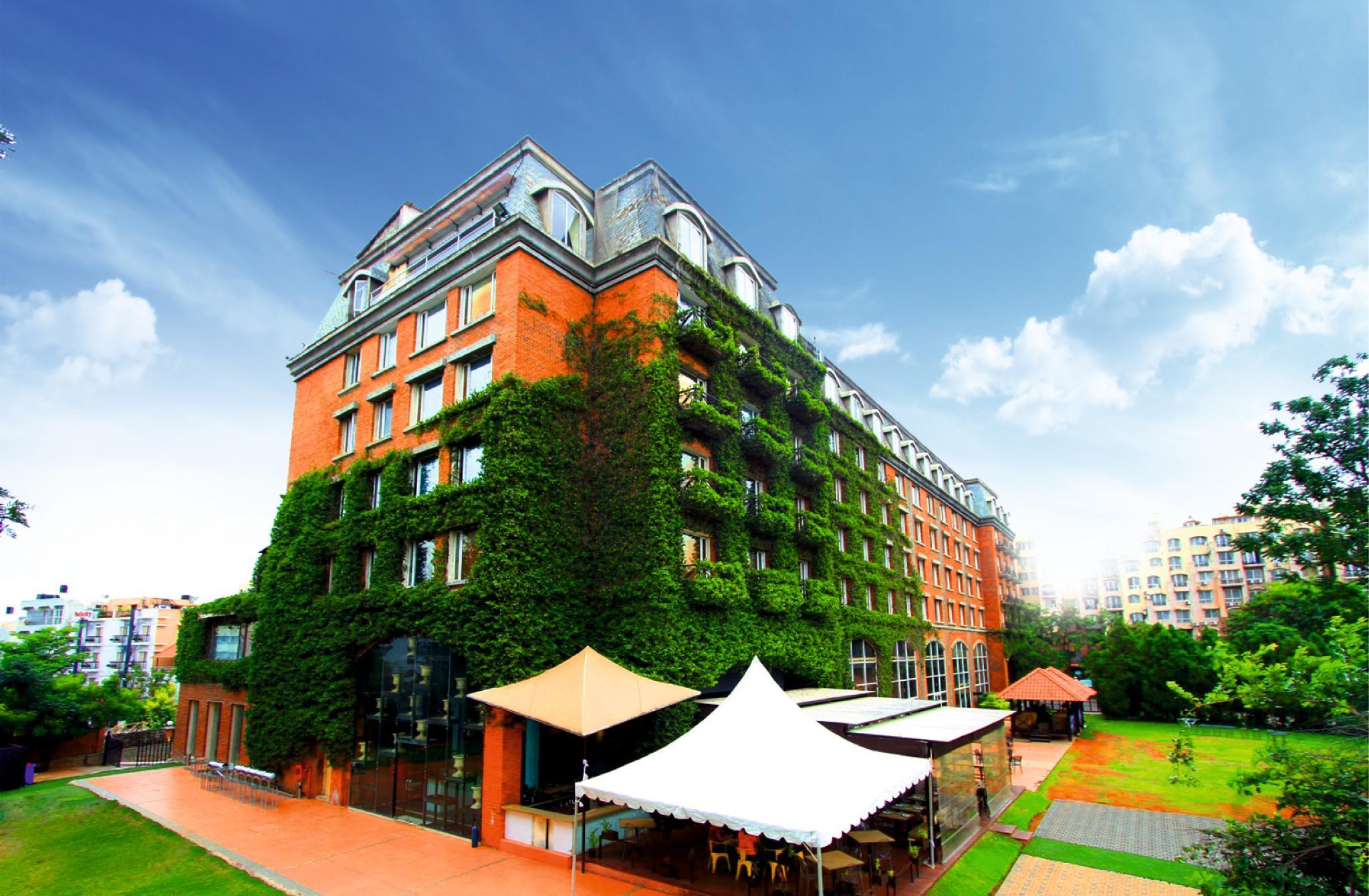 Royal Orchid Hotel Bangalore — 3