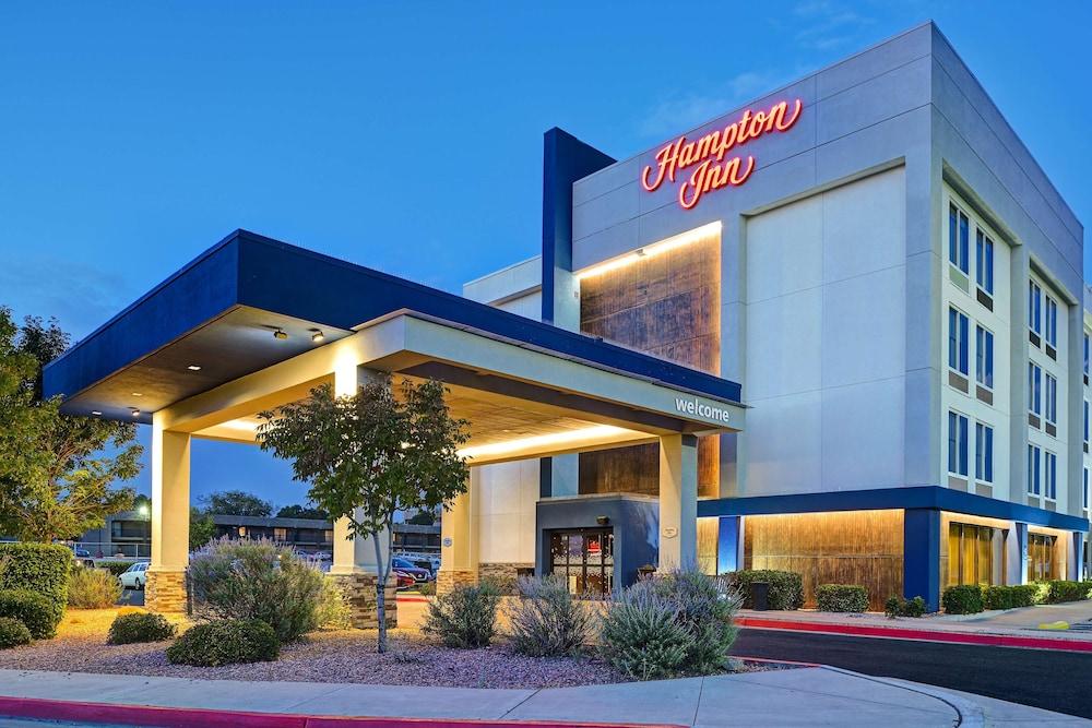 Hampton Inn Albuquerque University-Midtown — 6