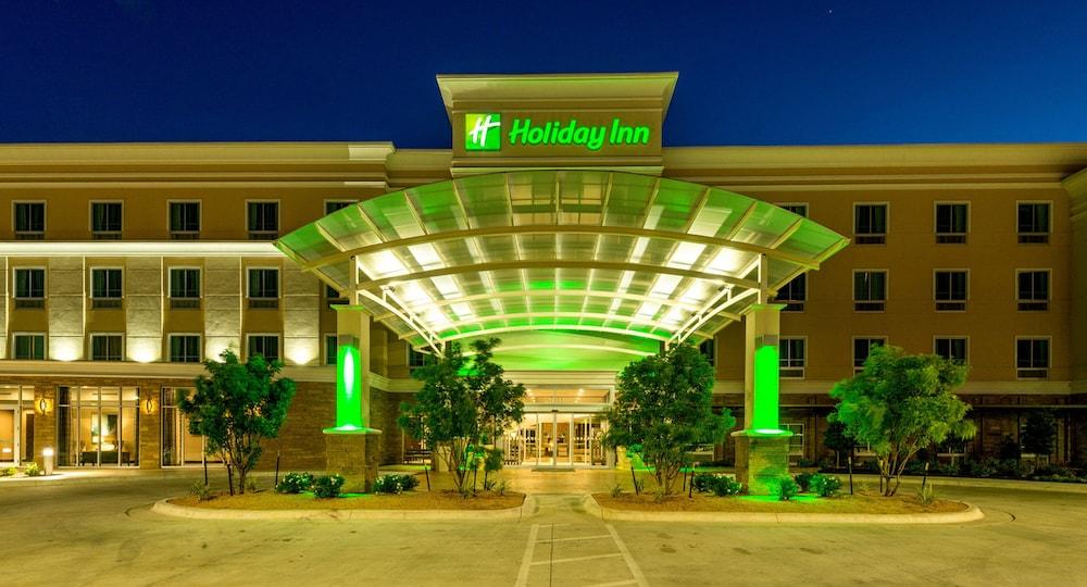 Holiday Inn Austin Airport — 2