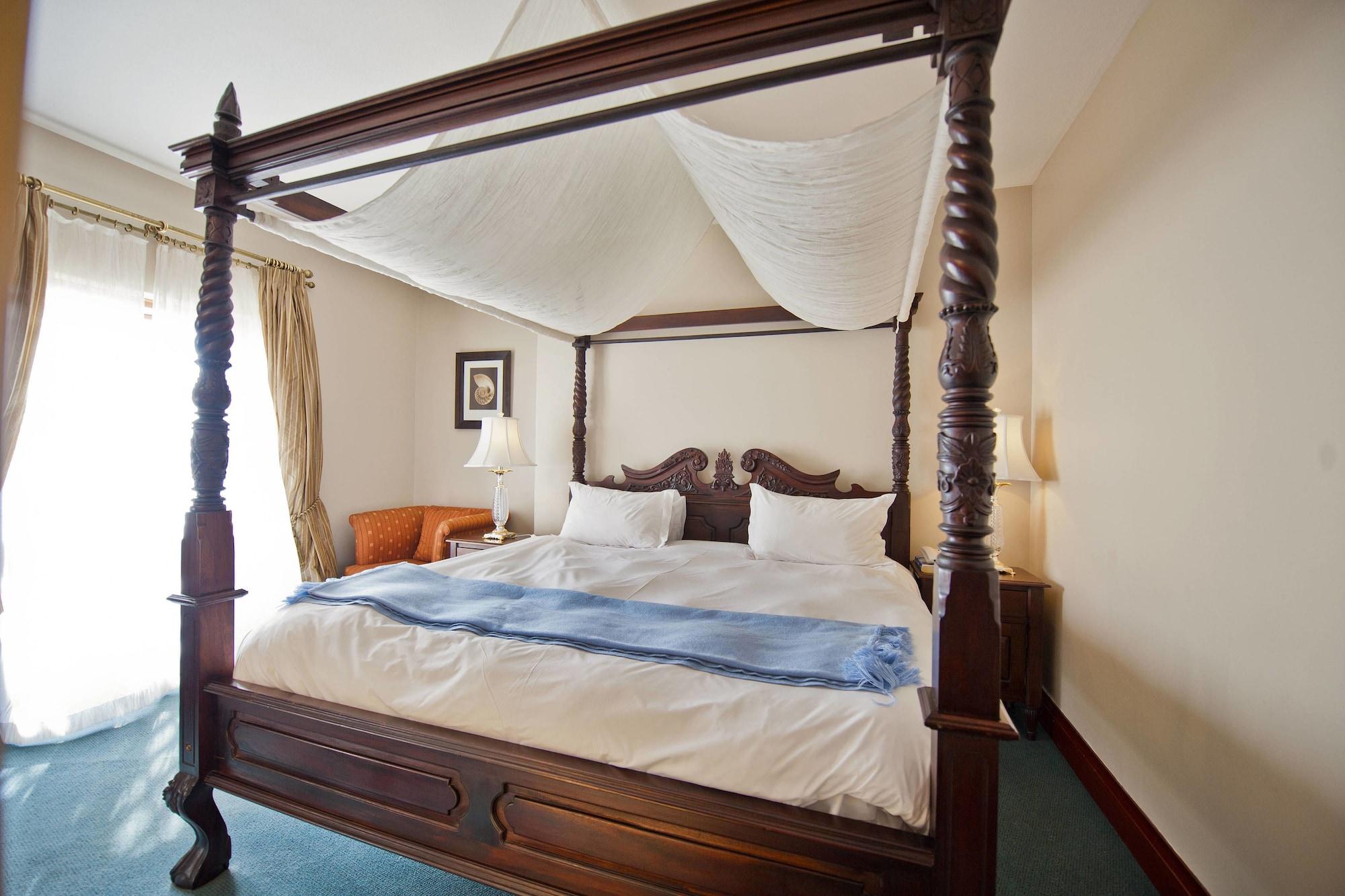 PROTEA HOTEL PELICAN BAY — 8