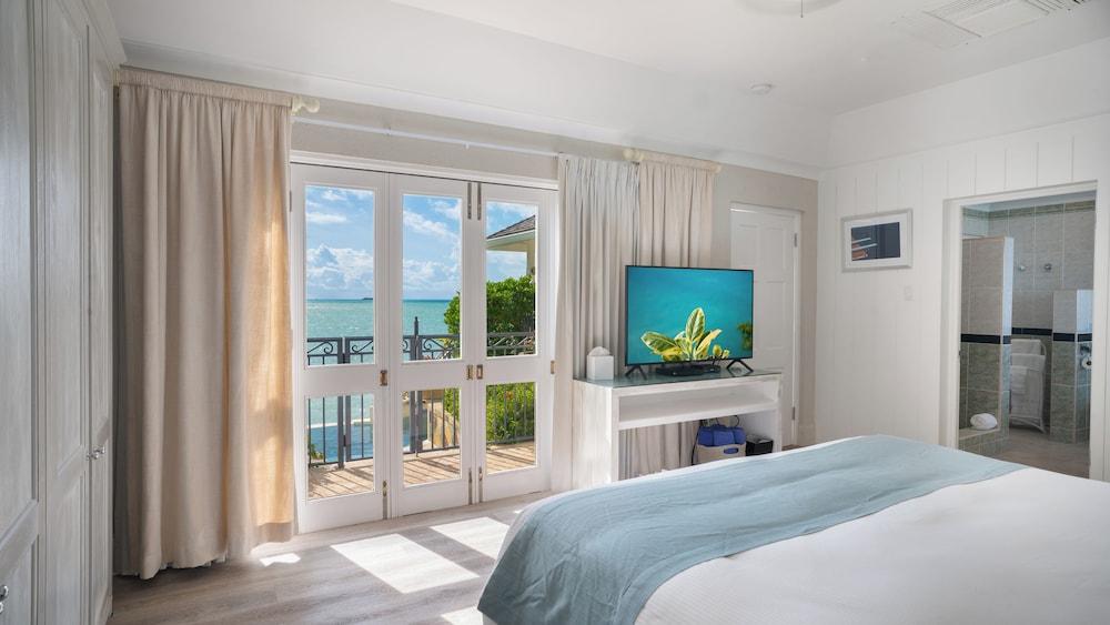 Blue Waters Resort And Spa — 10