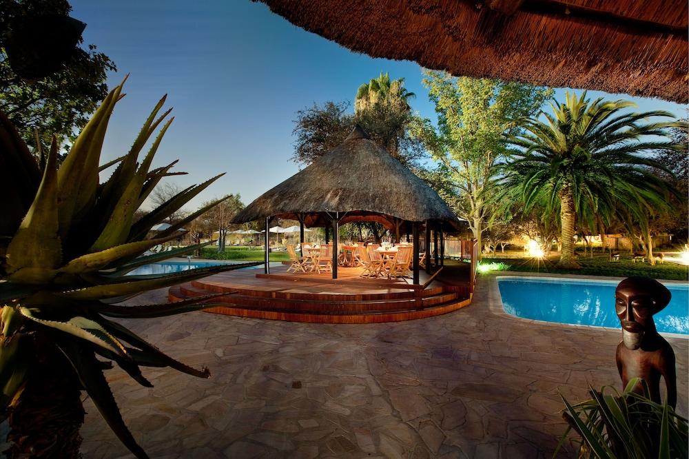 Mokuti Etosha Lodge 1112028 — 9