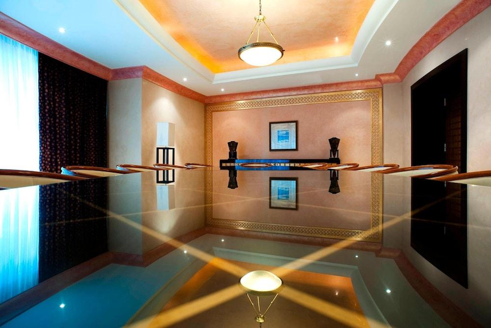 Le Meridien Al Aqah Beach Resort — 2