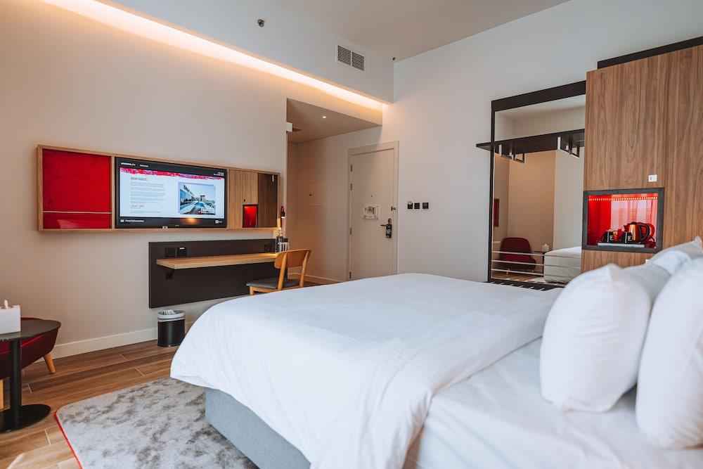 INK Hotel Dubai — 8