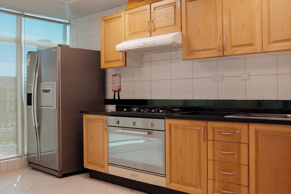 Roda Al Murooj Residences — 9