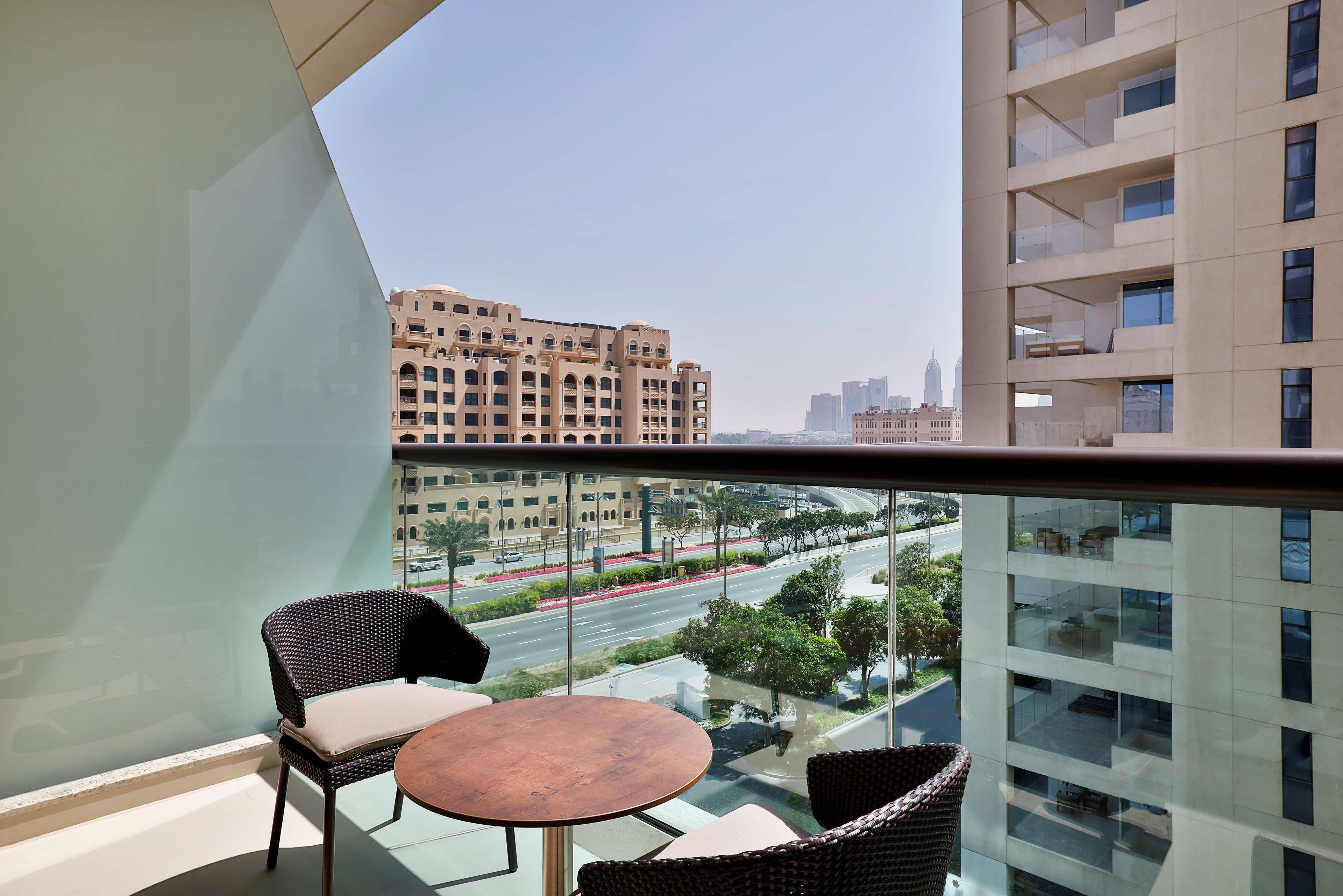 Hilton The Palm — 9