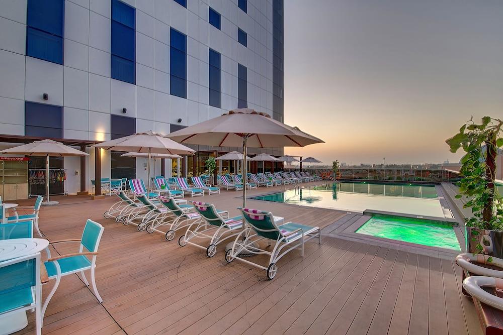 Premier Inn Dubai Ibn Battuta Mall — 3