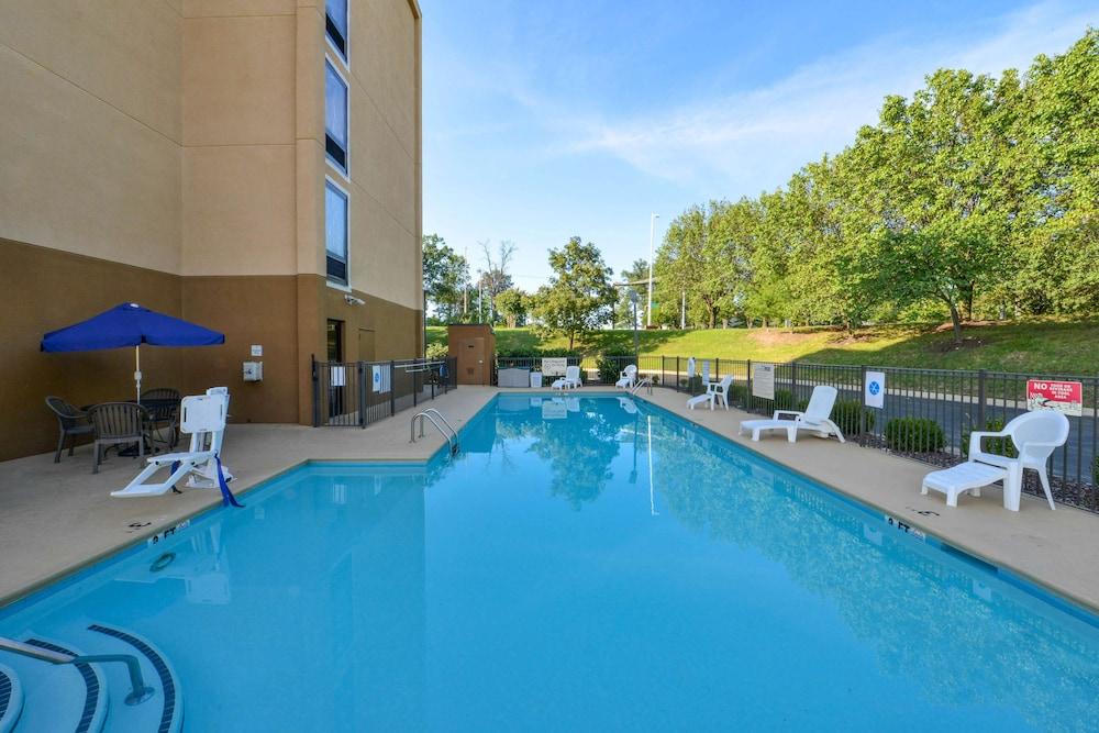 Hampton Inn Nashville-I-24 Hickory Hollow — 6