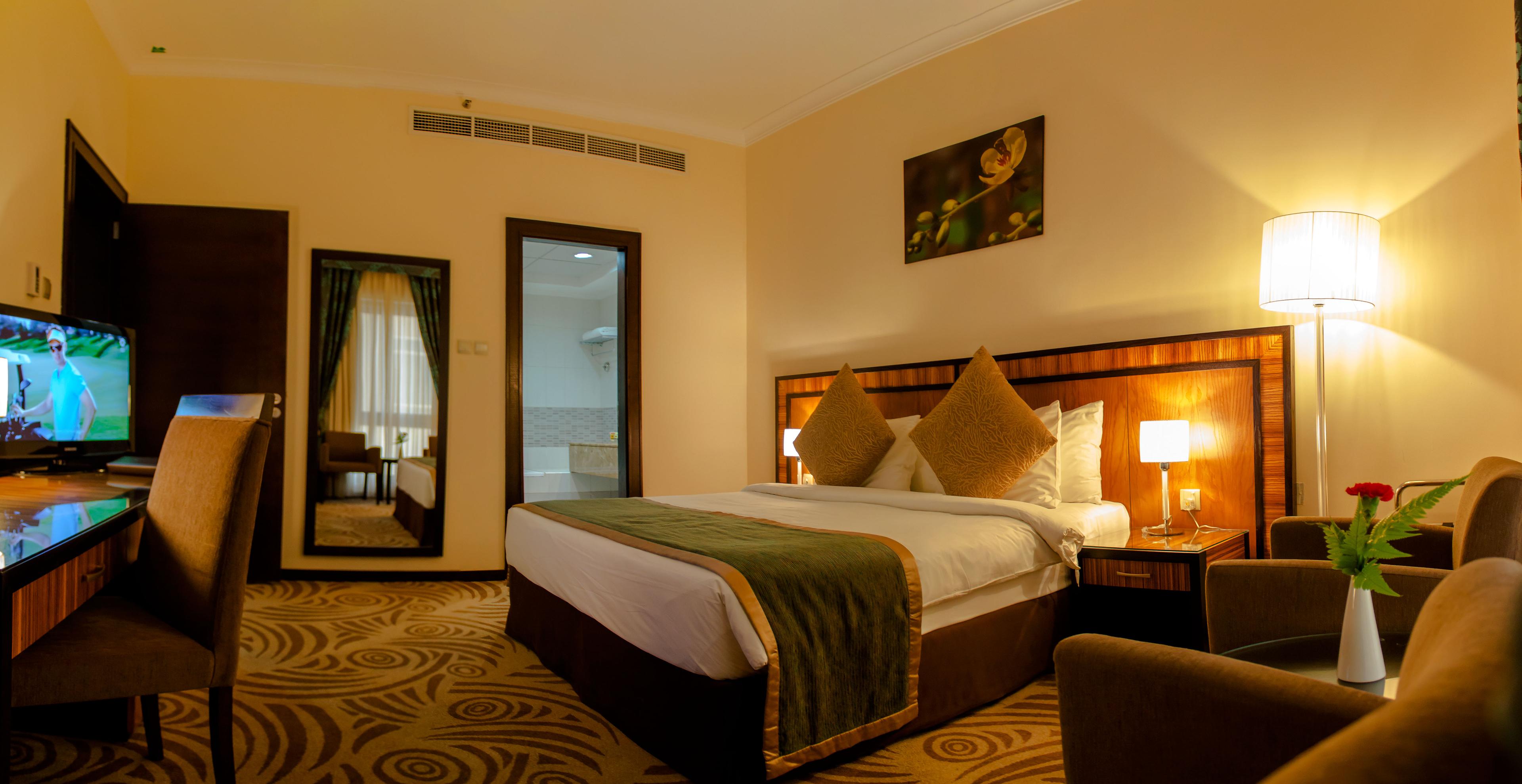 Al Majaz Premiere Hotel Apartments — 8