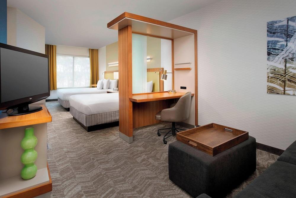 SpringHill Suites Alexandria — 9